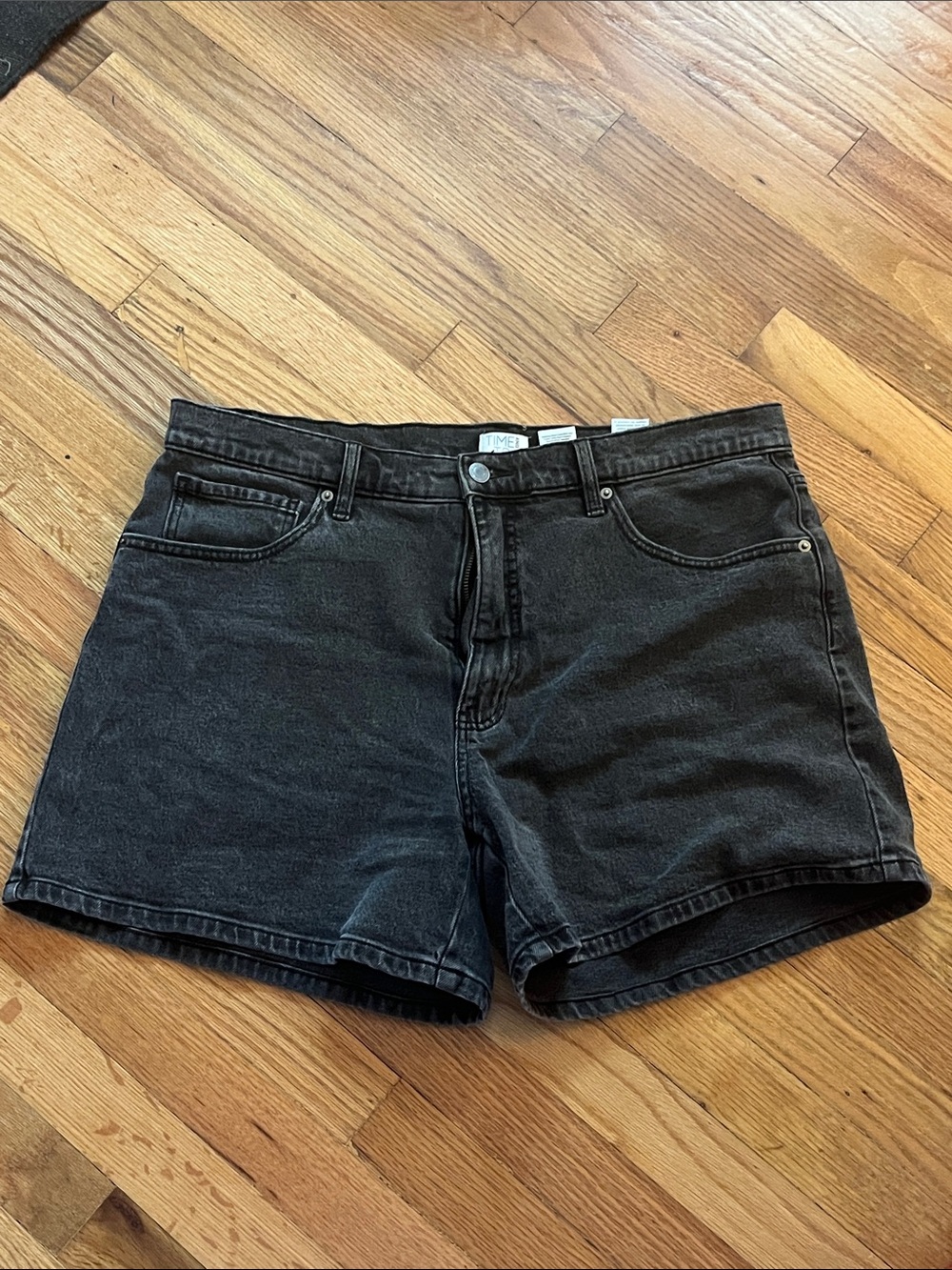 Time and Tru Black High-Rise Denim Shorts